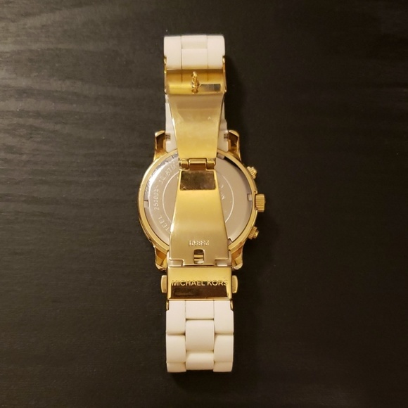 Michael Kors White and Gold Watch - Picture 3 of 4